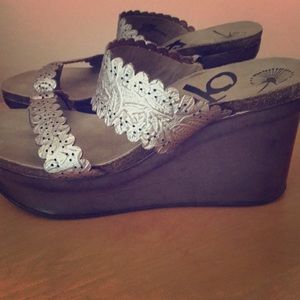 OTOT Sandal wedges